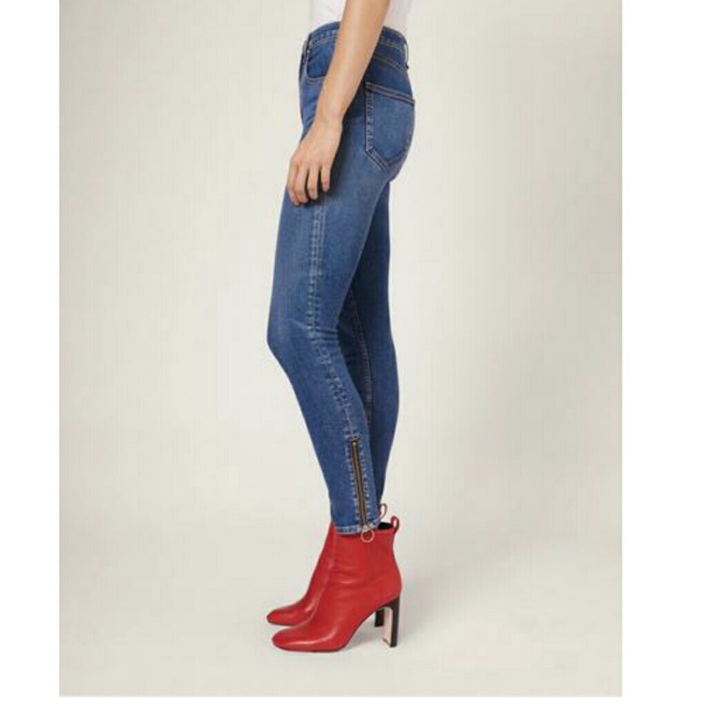 RAG & BONE O Ring Dive Capri Jean